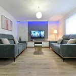 Charmantes In By Interhome * Donje Rastane