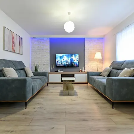 Charmantes In By Interhome * Donje Rastane