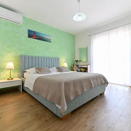 Holiday home Charmantes In By Interhome Donje Rastane