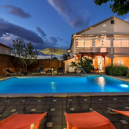 Charmantes In By Interhome Holiday home