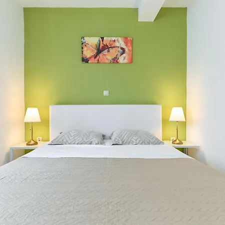 Charmantes In By Interhome 펜션 *